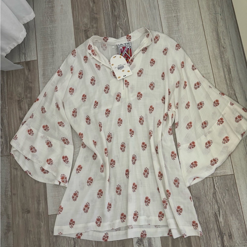 Women's White Floral Bell-Sleeve Dress
